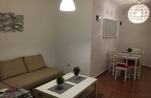 Arroyo de la Miel Apartment | Stylish Apartment With Terrace Arroyo De La Miel
