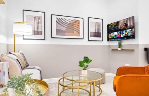 Edgbaston Apartment | Stylish Apartment - High Speed Internet & Free Netflix - Near City Centre - 2MR