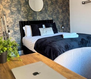 Northampton Apartment | Stylish apartment in the City Centre