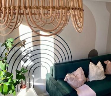 Cleveland Apartment | Stylish Apartment in Leafy Ealing