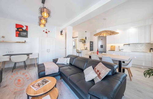 Perchel Norte Apartment | Stylish apartment in Malaga Center - TakeCareMalaga