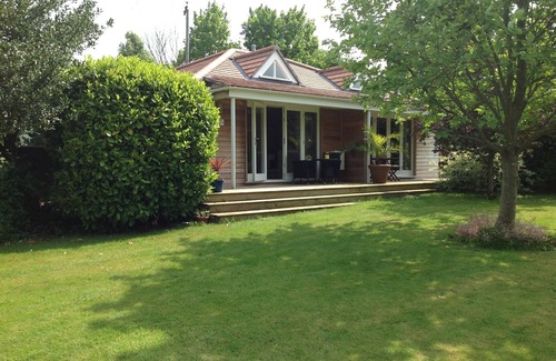 Easton Apartment | Stylish Apartment on farmland in a peaceful rural location