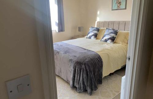 Alveley Apartment | Stylish apartment sleeps 6
