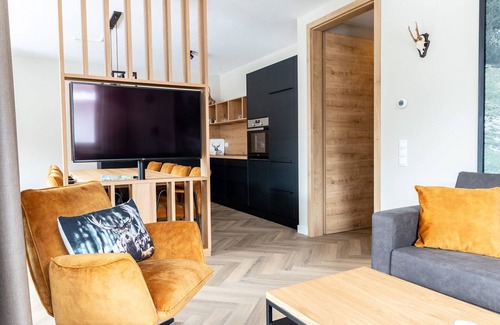 Schruns Apartment | Stylish apartment with sauna, ski lift at 600 m.