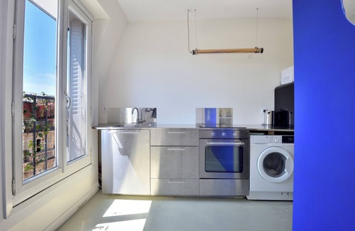 Quartier de la Chapelle Apartment | Stylish attic conversion in the rooftops of Paris