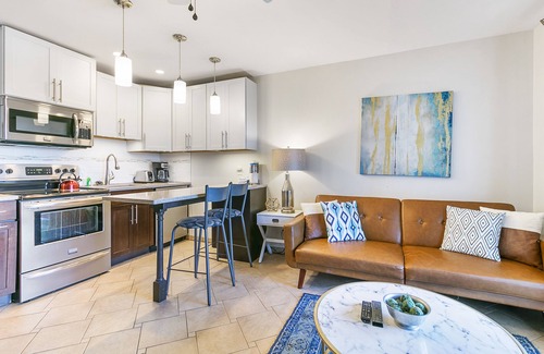 Isle of Palms Condo | Stylish beachfront condo walking distance to beach, pool, pier and restaurants!