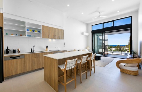 Bogangar Apartment | Stylish Beachside 1-Bed with Balcony & Ocean Views