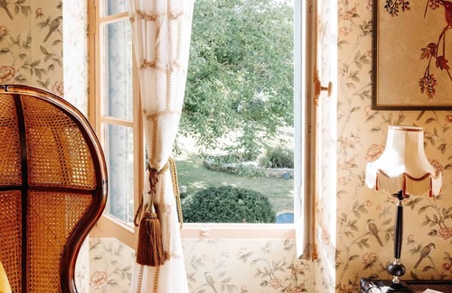 Saint-Martin-Petit House | Stylish Boho Country Manor House, Total Relaxation and Luxury in Wine Country