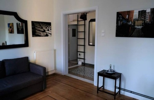 Filopappou Apartment | Stylish Bright Athenian Flat