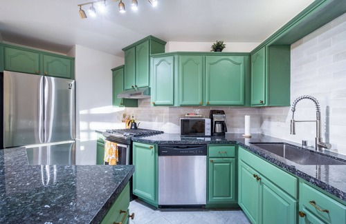 Normal Heights House | Stylish Casita | Walk to Adams Ave | Patio & BBQ