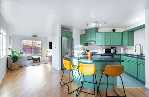 Normal Heights House | Stylish Casita | Walk to Adams Ave | Patio & BBQ
