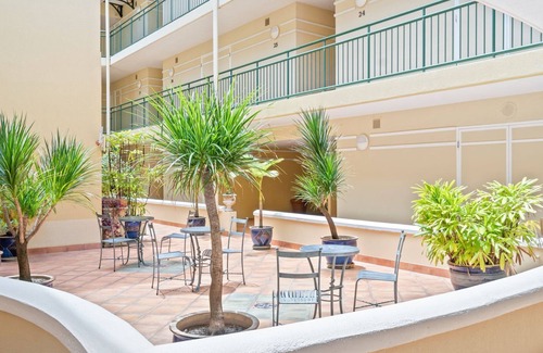 Cairns Central Business District Apartment | Stylish CBD retreat - 8 Il Palazzo