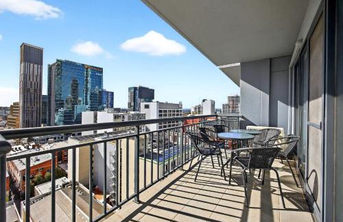 Perth Central Business District Apartment | Stylish CBD Stay 2BR with Balcony & Wi-Fi