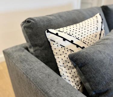 Healesville Apartment | Stylish & Central - Leafy Views