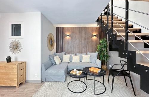 Passy Apartment | Stylish & Chic Duplex near Eiffel Tower