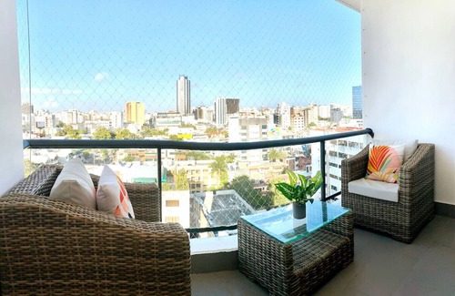 Lope De Vega Condo | Stylish, City Center Condo, Fast Wi-Fi, Full AC.