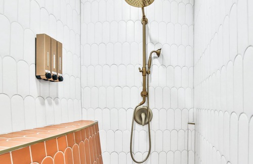 Ransom Canyon Apartment | Stylish, Clean, Steel Bruno House, Instagram Worth, Lake, Hiking, Exploring