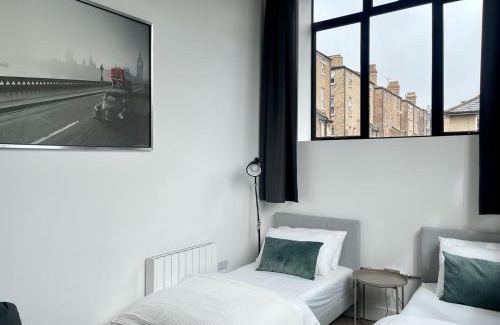 Woodhouse Apartment | Stylish comfort in London