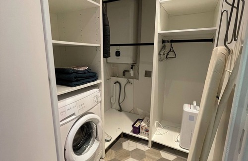 Chaville Condo | Stylish, comfortable apartment