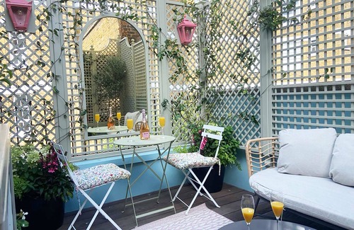 Brompton & Hans Town Apartment | Stylish decor, Terrace, A/C, prime location