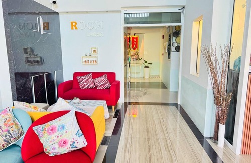 Chang Phueak House | Stylish Deluxe Twin | Perfect for Shared Stay