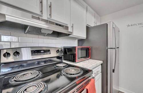 Kissimmee Apartment | Stylish Disney Themed Family Unit- 10 Mins Away from Disney