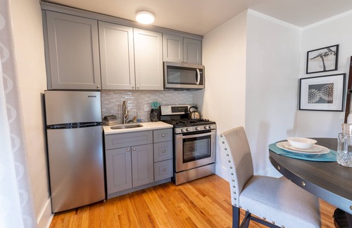Rapid City Apartment | Stylish Duplex DT Apt - Walk, Bike, Visit, Enjoy!