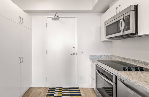 East Village Condo | Stylish East End Apartment with Home Office