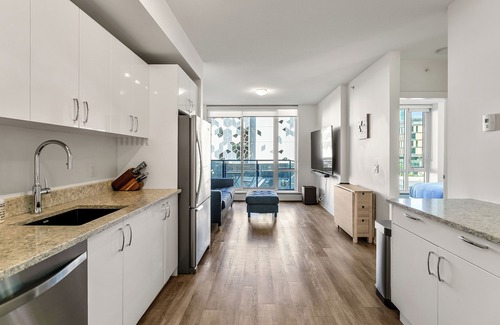 East Village Condo | Stylish East End Apartment with Home Office