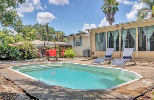 Jacksonville House | Stylish Escape w/Pool & 2 King Suites