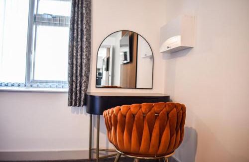 Manchester Apartment | Stylish Flat Near Coop Arena & Etihad Stadium