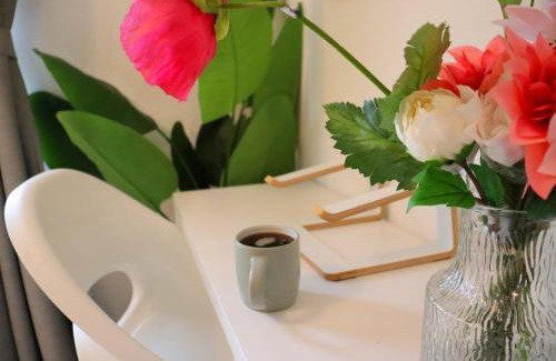 Cambridge House | Stylish Cambridge Home with Garden