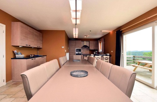 Hastiere-Lavaux House | Stylish holiday home in Hastière with terrace