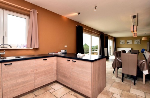 Hastiere-Lavaux House | Stylish holiday home in Hastière with terrace