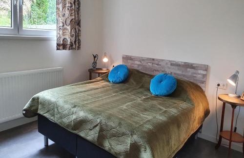 Kamperland House | Stylish Holiday Home Near Sea