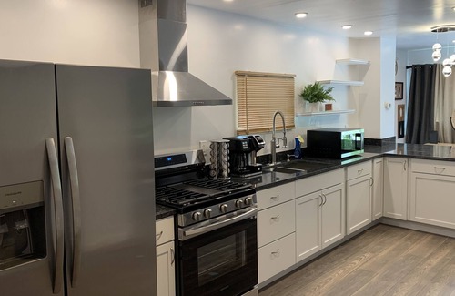 North Versailles Apartment | Stylish Home on the East side of Pittsburgh.