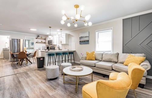 East Durham House | Stylish house close to Downtown -starts at 3.5k/month