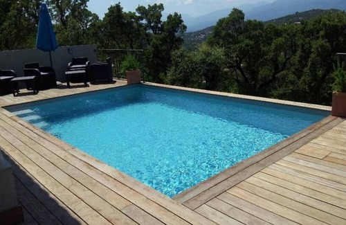 Pinarellu House | Stylish house with air conditioning, secure swimming pool, garden, 3km from the beaches