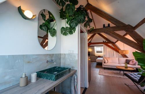 Koningsplein Apartment | Stylish loft Den Haag - The King Swiete - Between city center & the beach - The Swiete