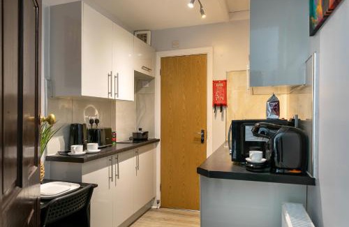 Leicester Apartment | Stylish Luxury Leicester Studio near City Centre!