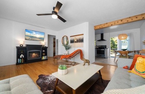 Rolando Village House | Stylish Mid-Century Modern Home - Canyon Views & Fenced Yard