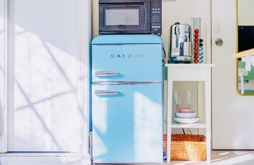 El Segundo Apartment | Stylish mini-studio close to LAX and the beach with AC