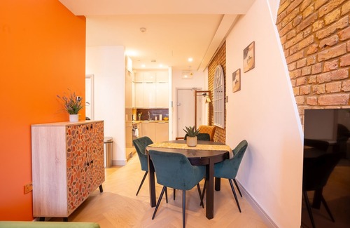 Kilburn Apartment | Stylish Modern 1 Bed Apartment in London NW6*5