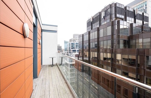 Westminster Apartment | Stylish & Modern 3 Bedroom in Central London