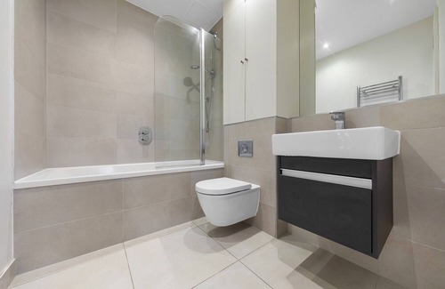 Bermondsey Apartment | Stylish Modern Bermondsey Apartment