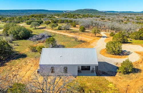 Thurber Cabin | Stylish Modern Cabin with hill country views!