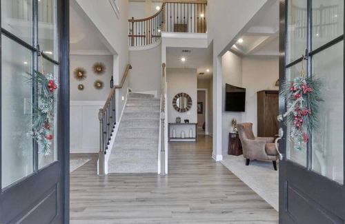 Fayetteville House | Stylish Modern Farmhouse- 4,000 sq ft New Dream Home!