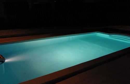 Trebes Villa | Stylish modern villa with private heated pool in scenic Trebes, near Carcassonne