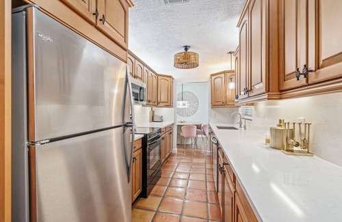 Coachman Glen House | Stylish Naples 4BR Home w/Pool & Patio - 3 KINGS