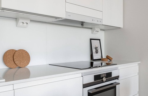 Tampere Apartment | Stylish New 1BR Home with Sauna, Hosts 4 Guests